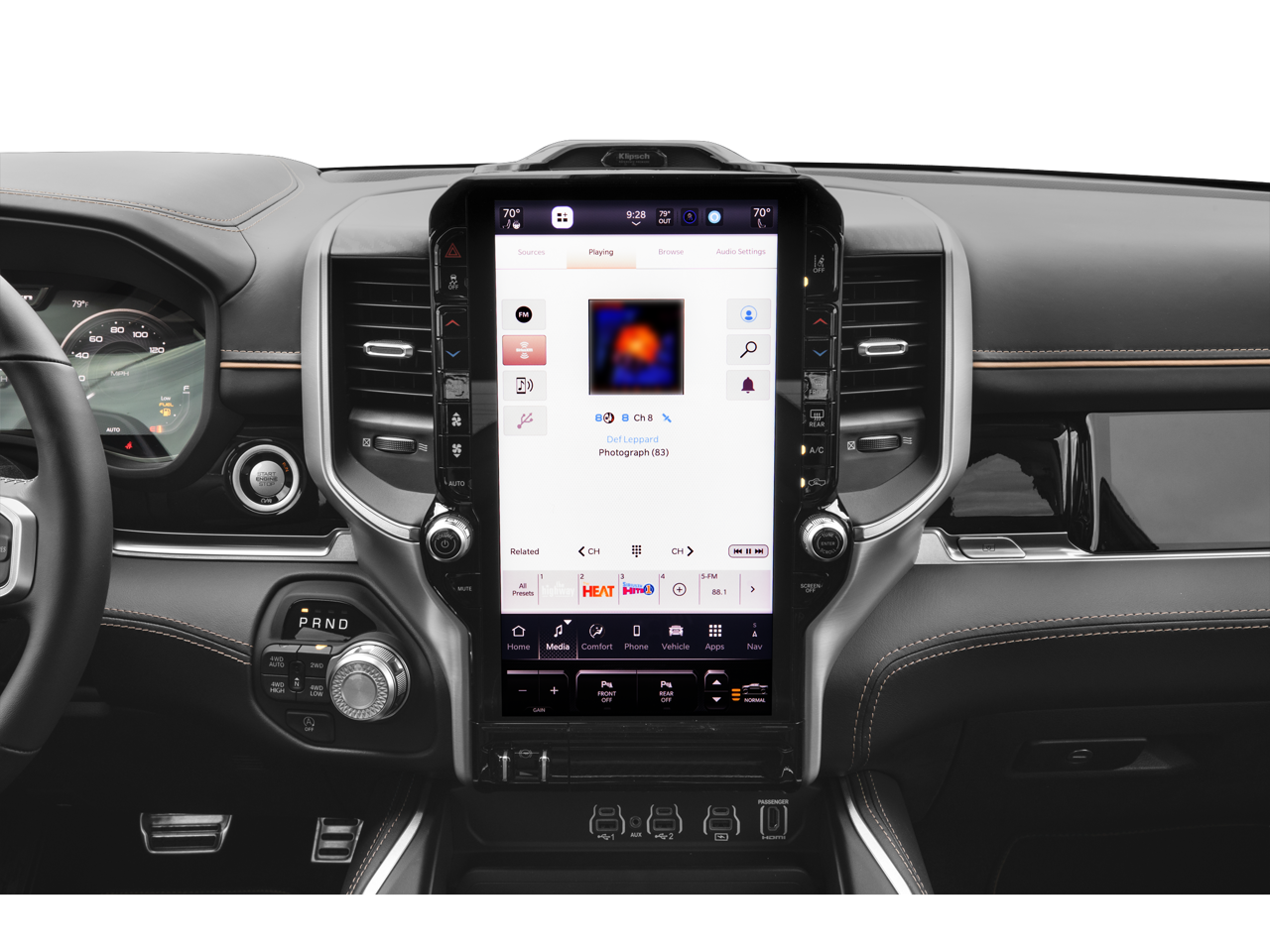 2025 RAM 1500 Tungsten Crew Cab 4x4 5'7' Box