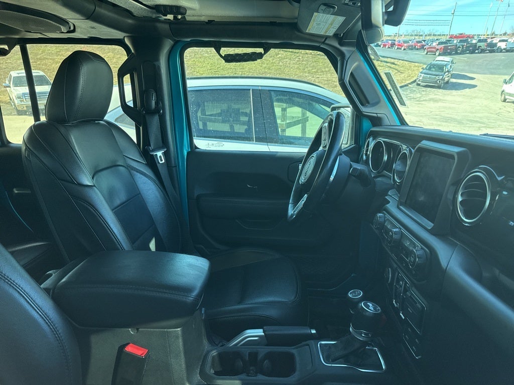 2020 Jeep Wrangler Unlimited Sahara Altitude 4X4