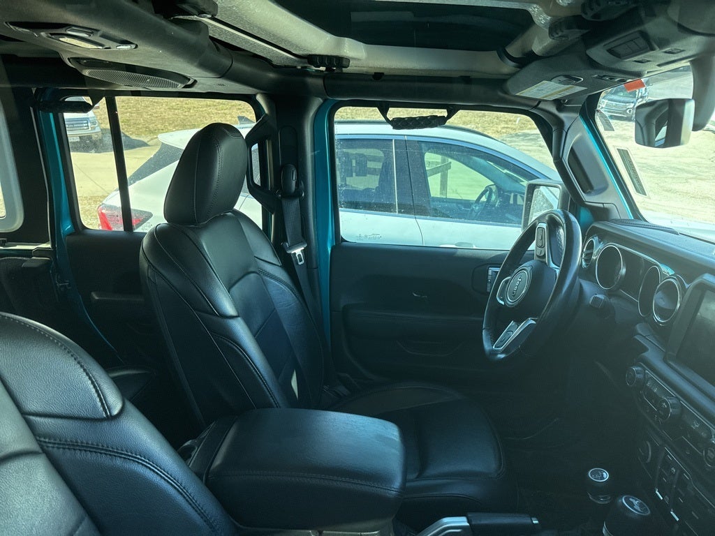 2020 Jeep Wrangler Unlimited Sahara Altitude 4X4