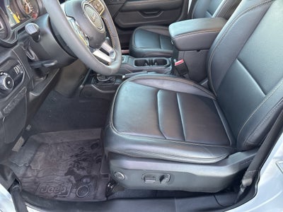 2024 Jeep Wrangler 4-Door Sahara 4x4