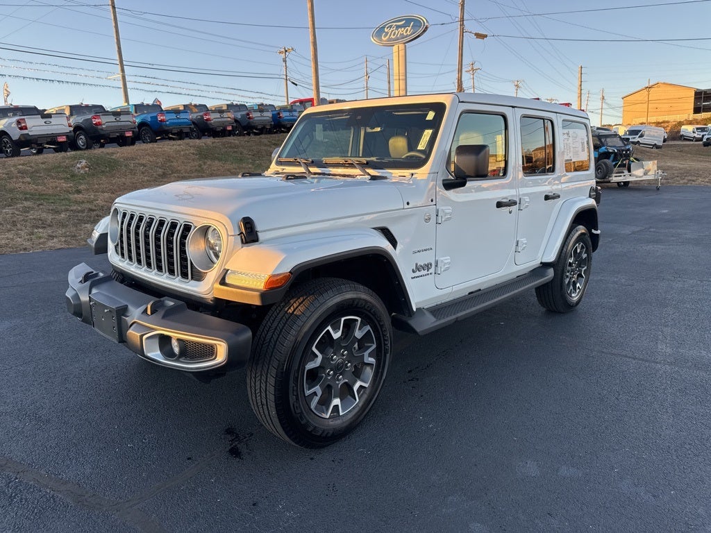 2024 Jeep Wrangler 4-Door Sahara 4x4
