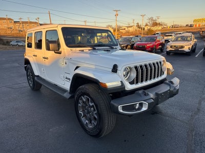 2024 Jeep Wrangler 4-Door Sahara 4x4