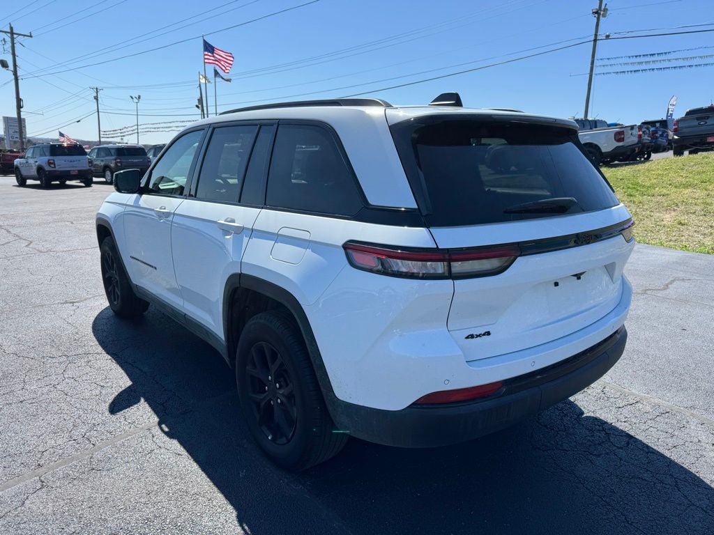 2025 Jeep Grand Cherokee Altitude 4x4