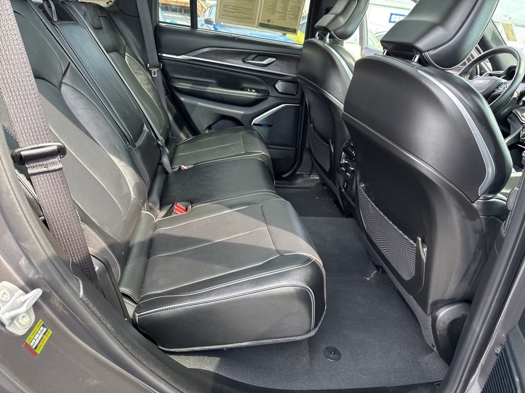 2022 Jeep Grand Cherokee Overland 4x4