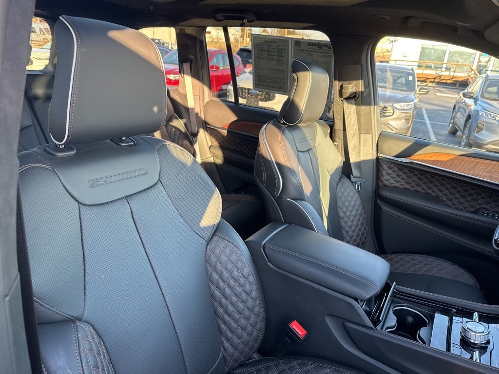 2025 Jeep Grand Cherokee Summit Reserve 4x4