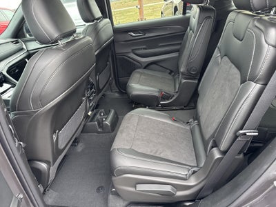 2025 Jeep Grand Cherokee L Altitude X 4x4