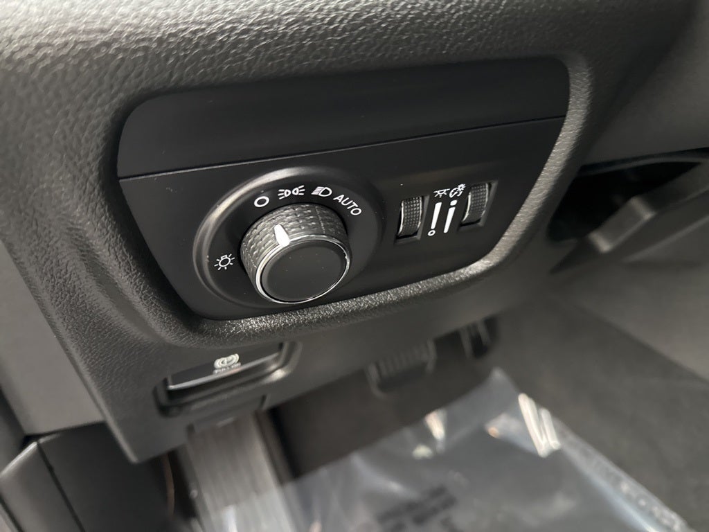 2024 Jeep Grand Cherokee L Altitude X 4x4