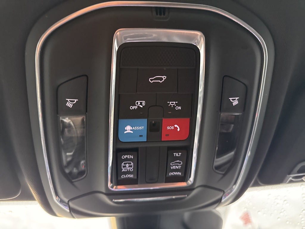 2024 Jeep Grand Cherokee L Altitude X 4x4