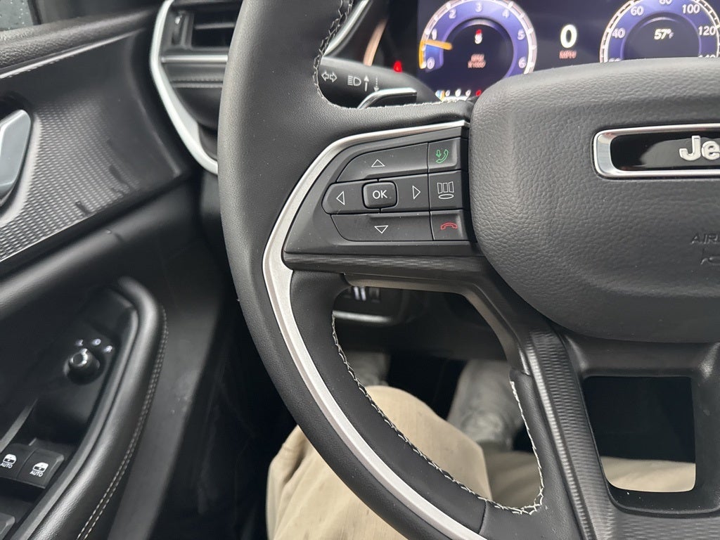 2024 Jeep Grand Cherokee L Altitude X 4x4