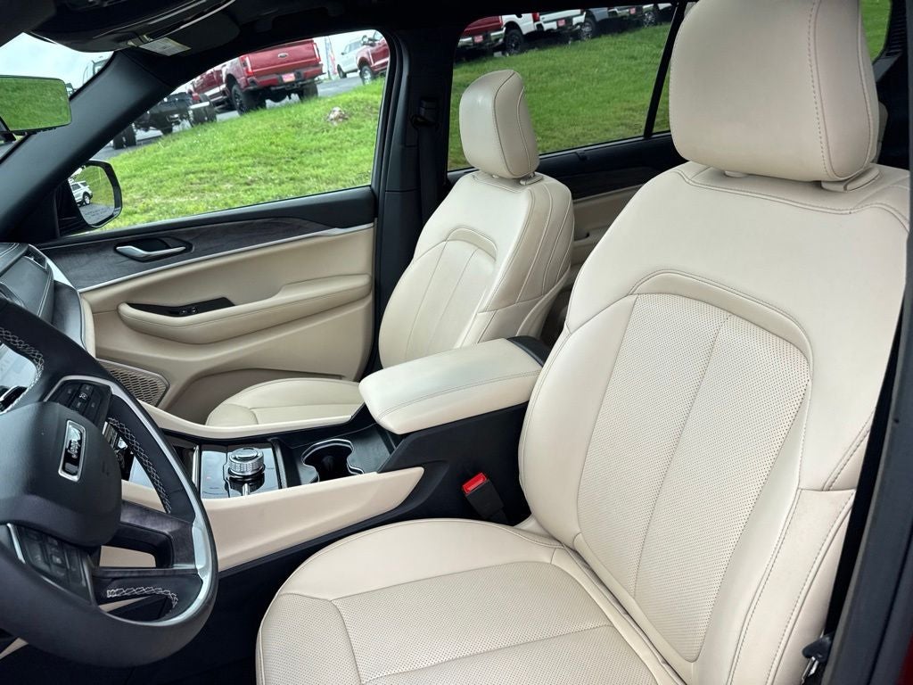 2024 Jeep Grand Cherokee L Limited 4x4