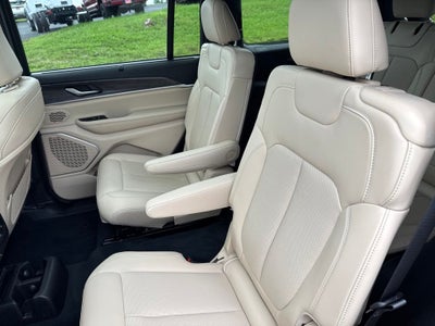2024 Jeep Grand Cherokee L Limited 4x4