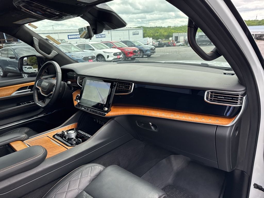 2024 Jeep Grand Wagoneer L Series III 4x4