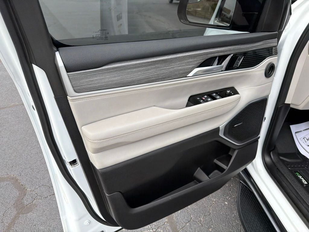 2024 Jeep Wagoneer Series II 4x4