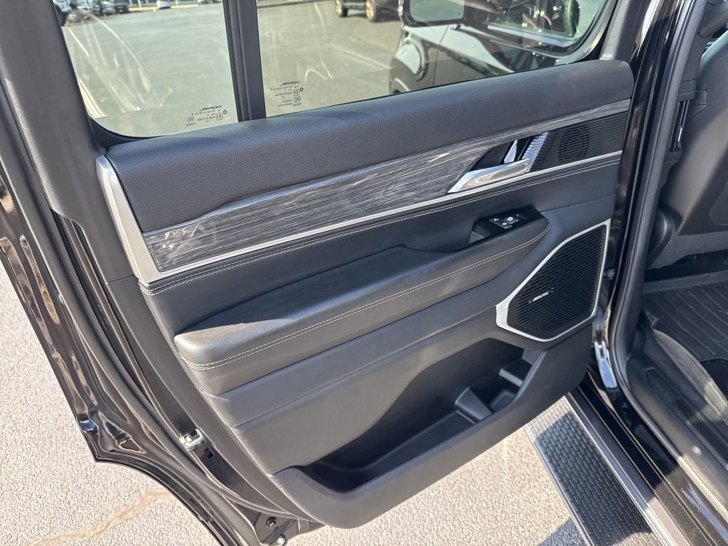 2022 Jeep Wagoneer Series II 4x4