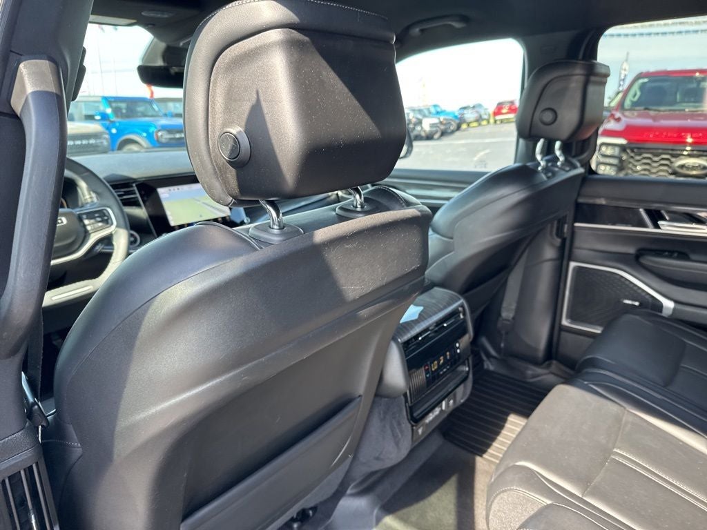 2022 Jeep Wagoneer Series II 4x4