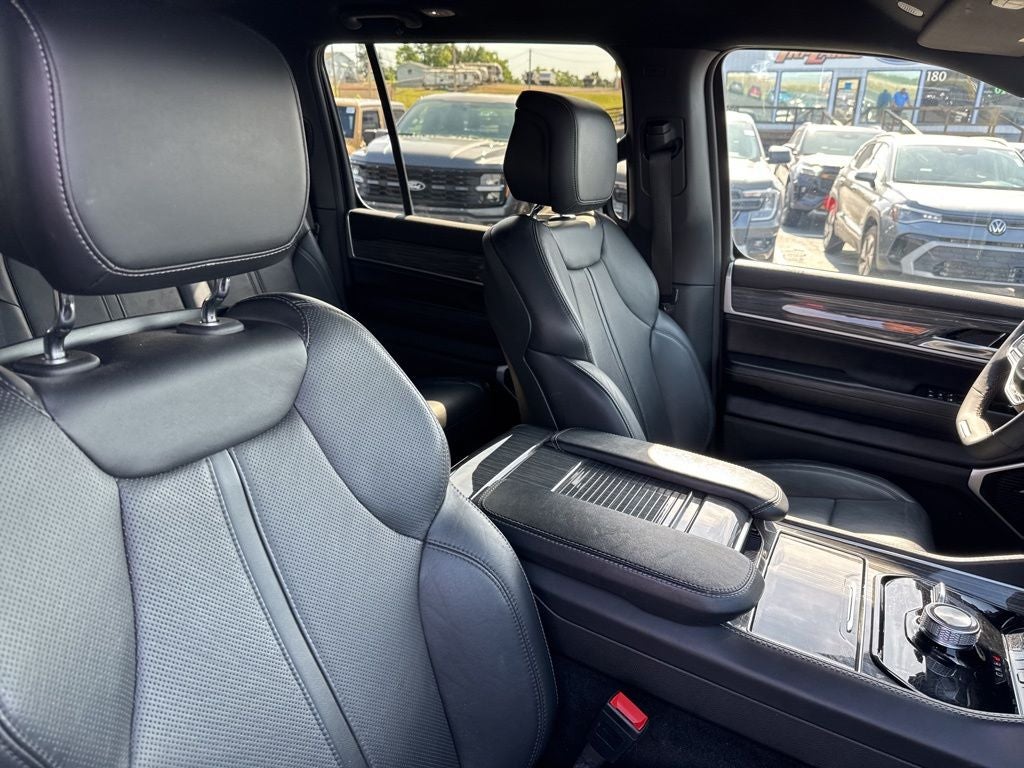 2022 Jeep Wagoneer Series II 4x4