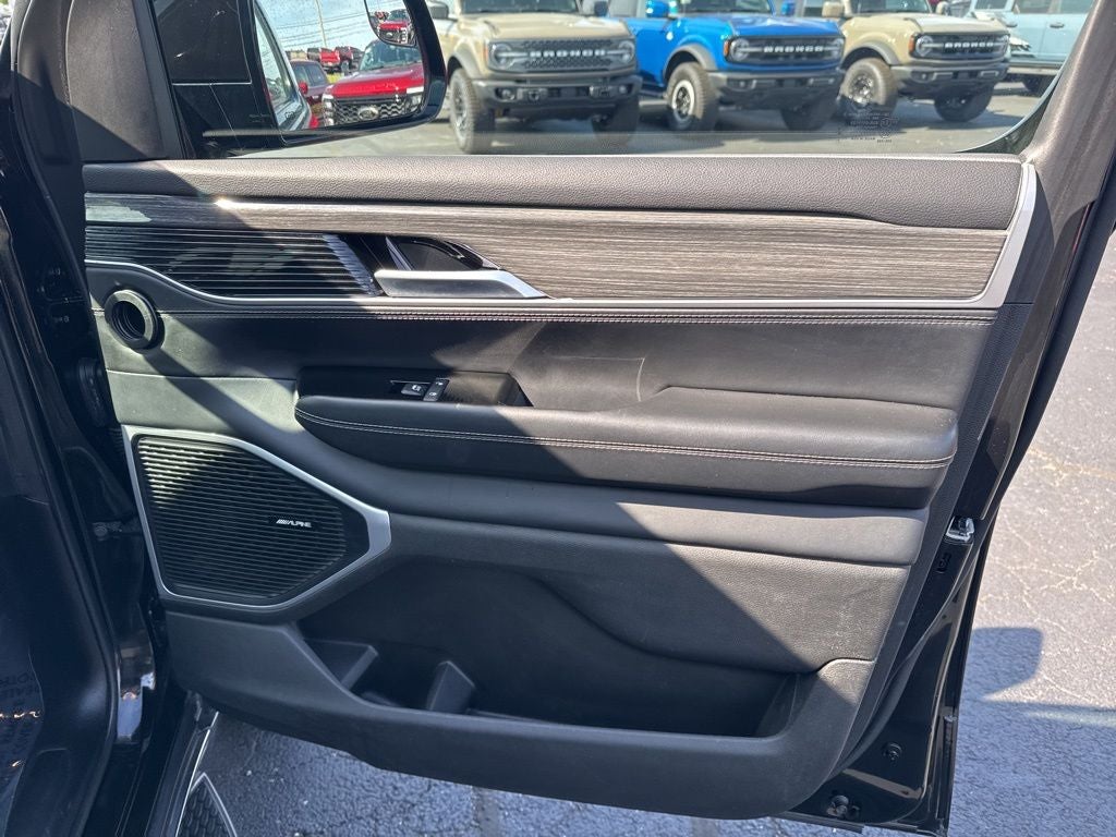 2022 Jeep Wagoneer Series II 4x4