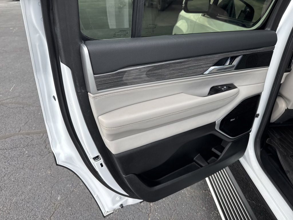2022 Jeep Wagoneer Series III 4x4