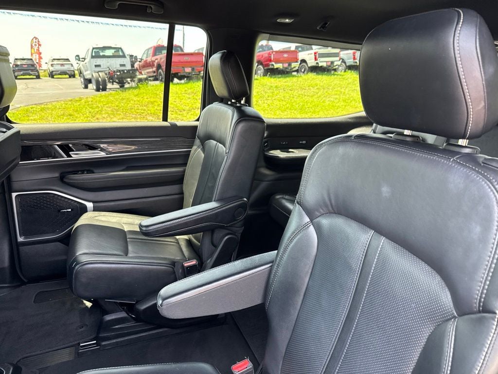 2022 Jeep Wagoneer Series III