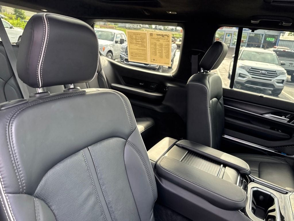2024 Jeep Grand Wagoneer Series II 4x4