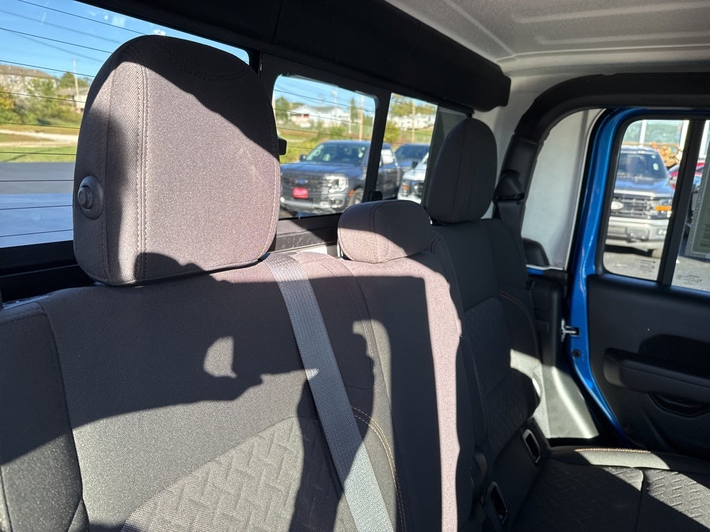 2024 Jeep Gladiator Mojave