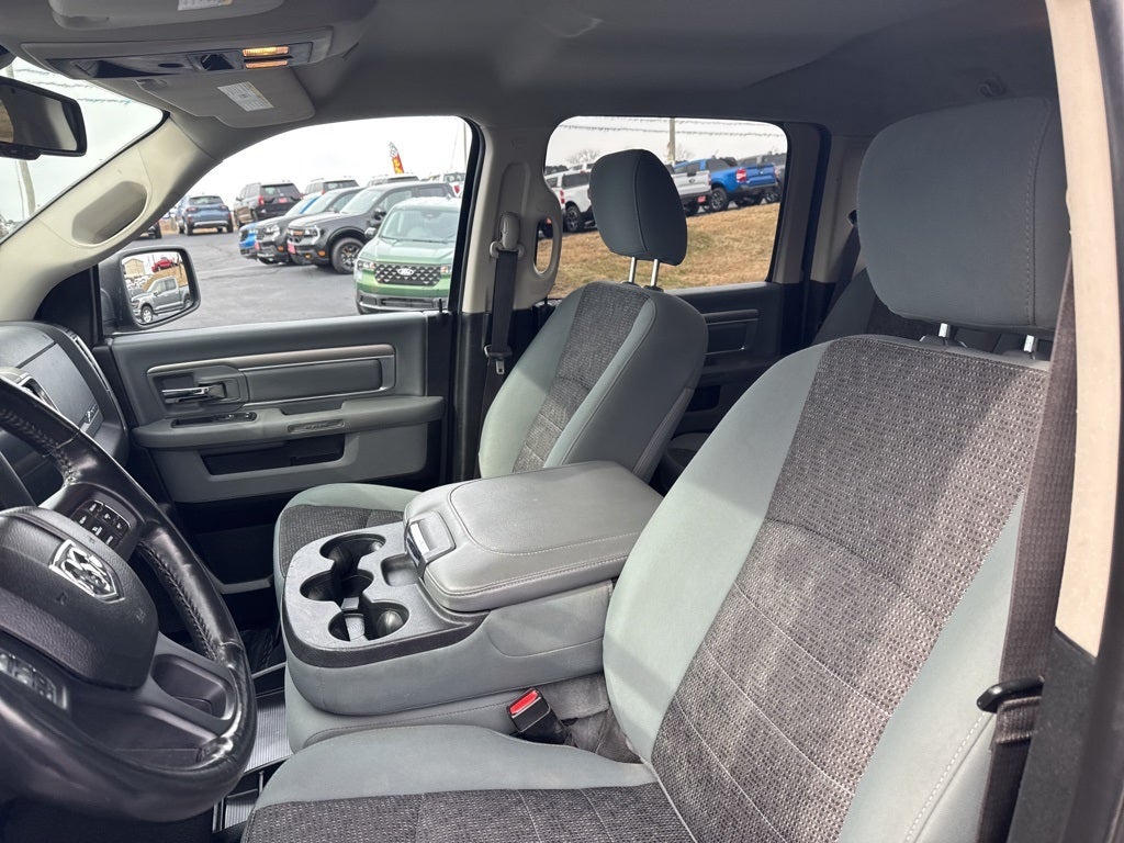 2019 RAM 1500 Classic Big Horn Crew Cab 4x4 5'7' Box