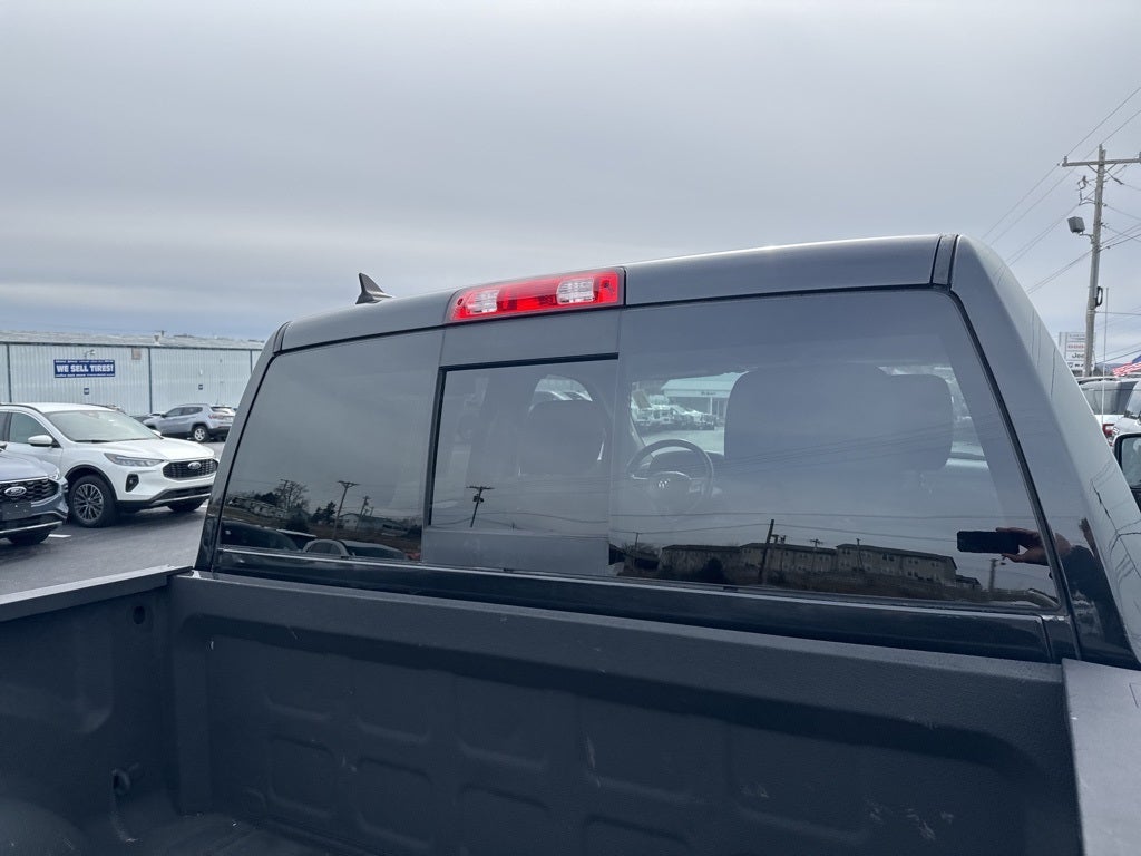 2019 RAM 1500 Classic Big Horn Crew Cab 4x4 5'7' Box