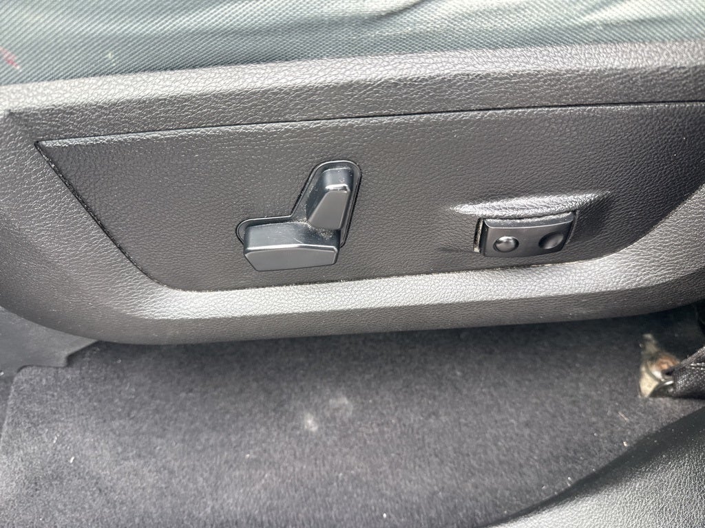 2019 RAM 1500 Classic Big Horn Crew Cab 4x4 5'7' Box