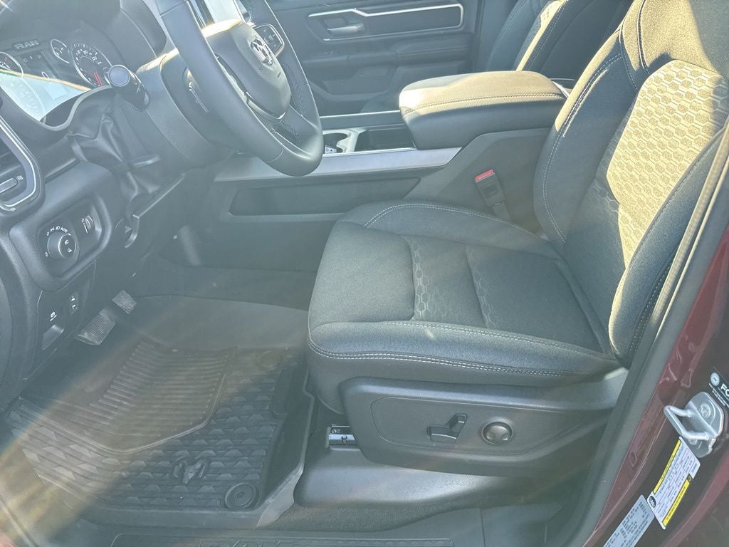 2026 RAM 1500 Big Horn Crew Cab 4x4 5'7' Box