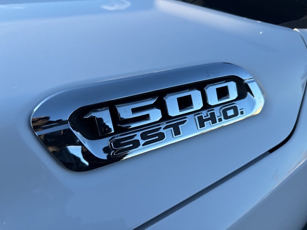 2025 RAM 1500 Limited Crew Cab 4x4 5'7' Box