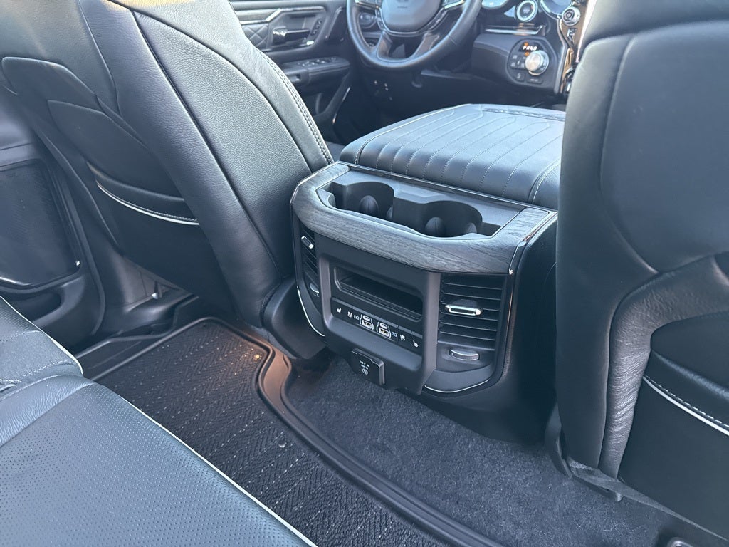 2025 RAM 1500 Limited Crew Cab 4x4 5'7' Box