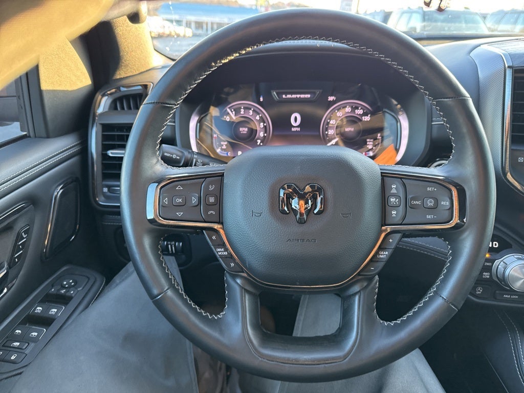 2025 RAM 1500 Limited Crew Cab 4x4 5'7' Box