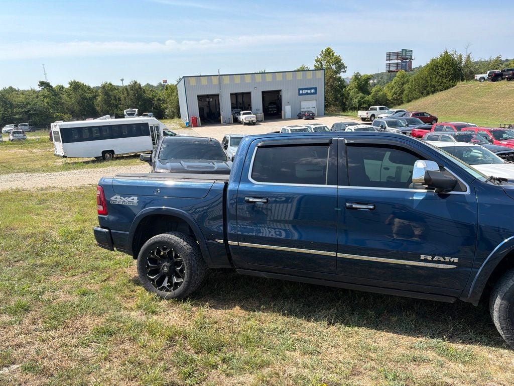 2021 RAM 1500 Limited Crew Cab 4x4 5'7' Box