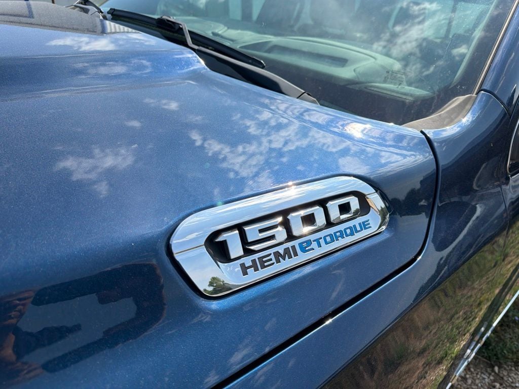 2021 RAM 1500 Limited Crew Cab 4x4 5'7' Box