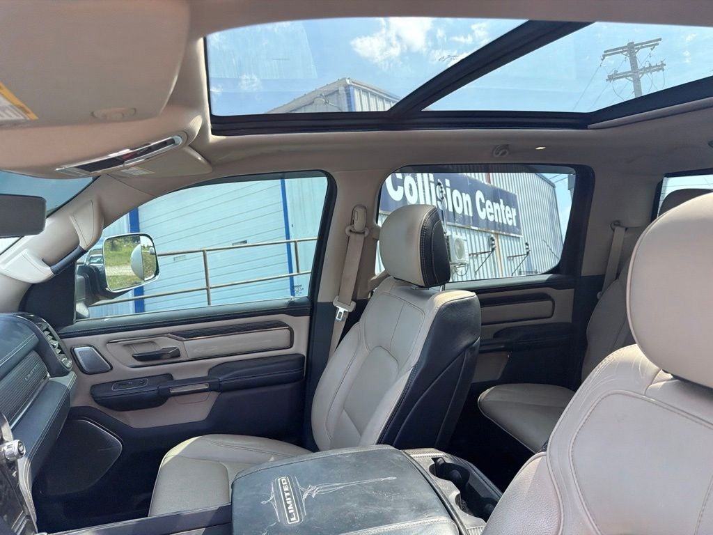 2021 RAM 1500 Limited Crew Cab 4x4 5'7' Box