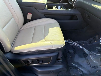 2021 RAM 1500 Limited Crew Cab 4x4 5'7' Box