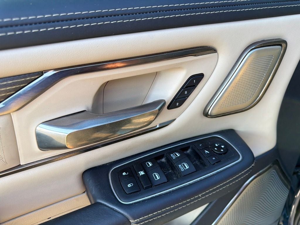 2021 RAM 1500 Limited Crew Cab 4x4 5'7' Box