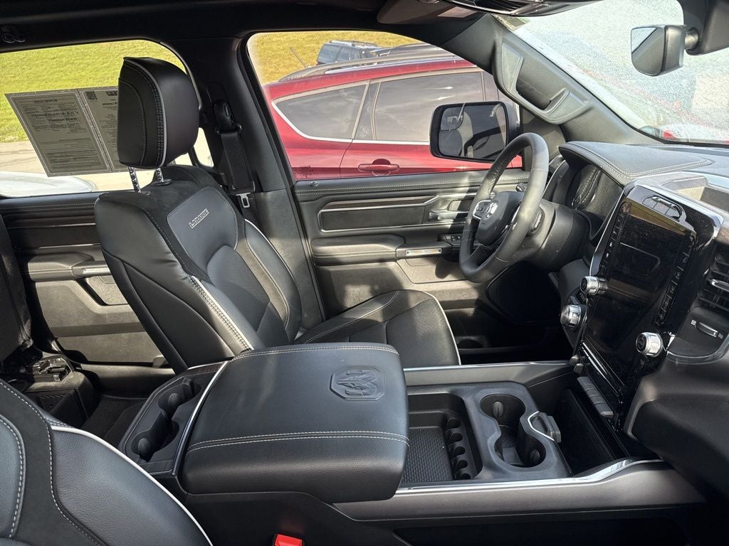 2025 RAM 1500 Laramie Crew Cab 4x4 5'7' Box