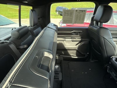 2025 RAM 1500 Laramie Crew Cab 4x4 5'7' Box