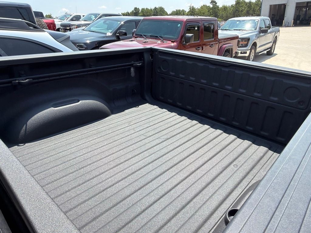 2023 RAM 1500 Laramie Crew Cab 4x4 5'7' Box