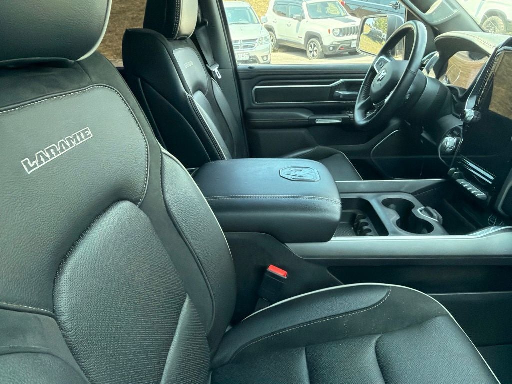 2023 RAM 1500 Laramie Crew Cab 4x4 5'7' Box