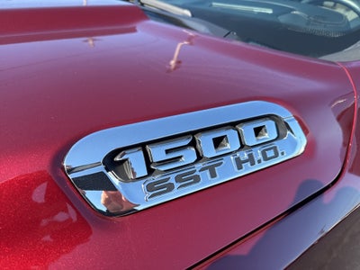 2025 RAM 1500 Tungsten Crew Cab 4x4 5'7' Box