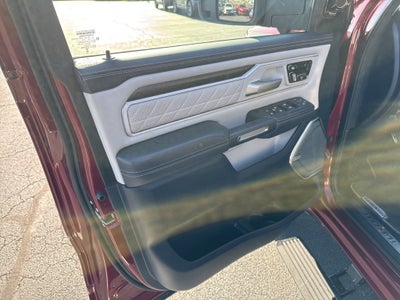 2025 RAM 1500 Tungsten Crew Cab 4x4 5'7' Box