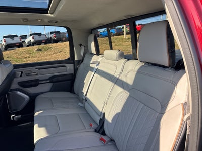 2025 RAM 1500 Tungsten Crew Cab 4x4 5'7' Box