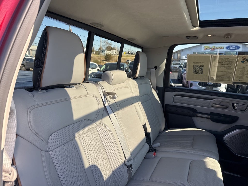 2025 RAM 1500 Tungsten Crew Cab 4x4 5'7' Box