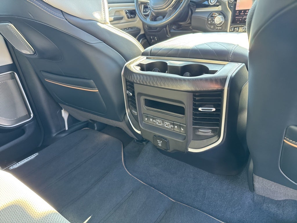 2025 RAM 1500 Tungsten Crew Cab 4x4 5'7' Box