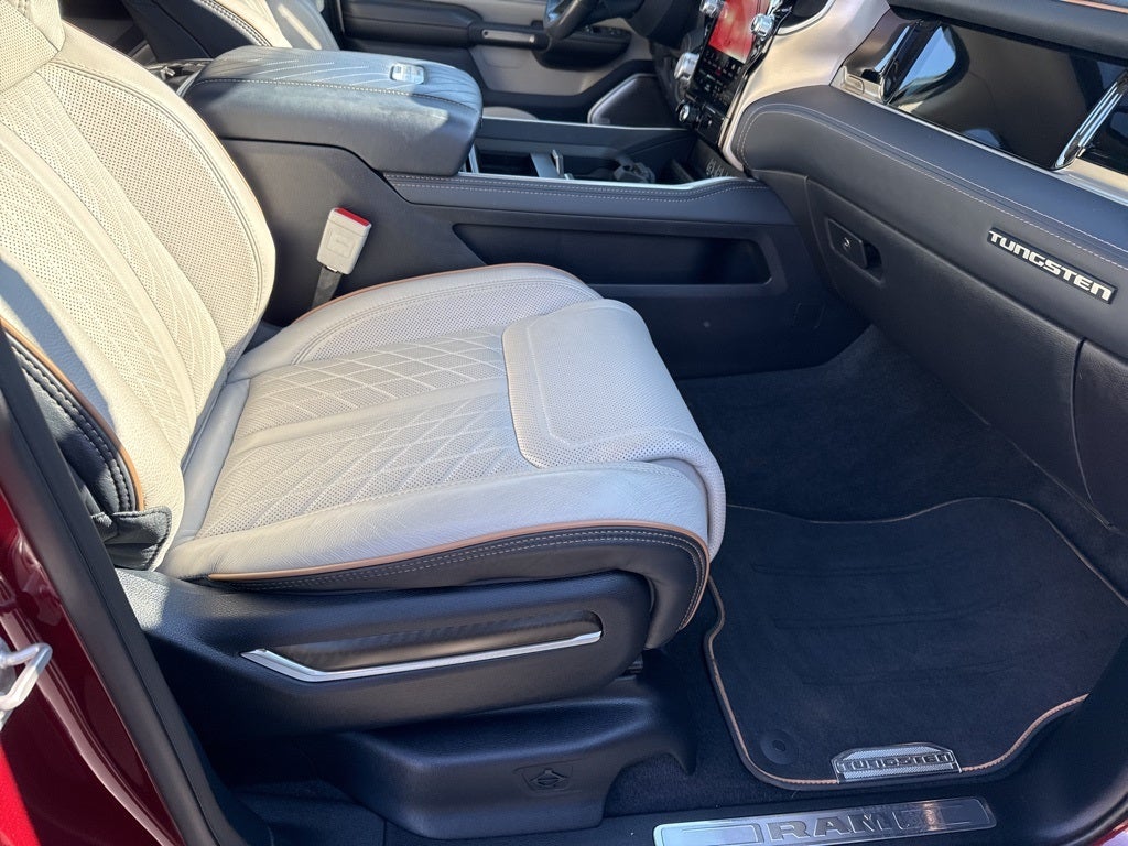 2025 RAM 1500 Tungsten Crew Cab 4x4 5'7' Box