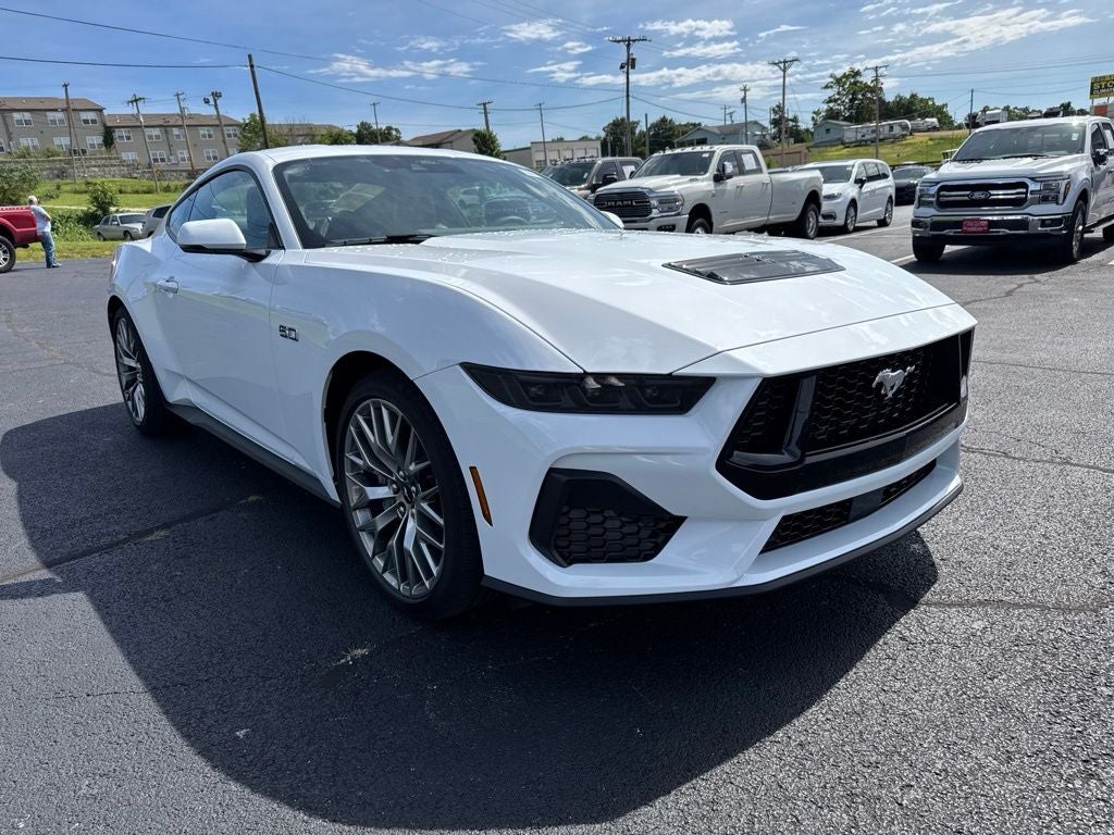 2026 Ford Mustang GT Premium