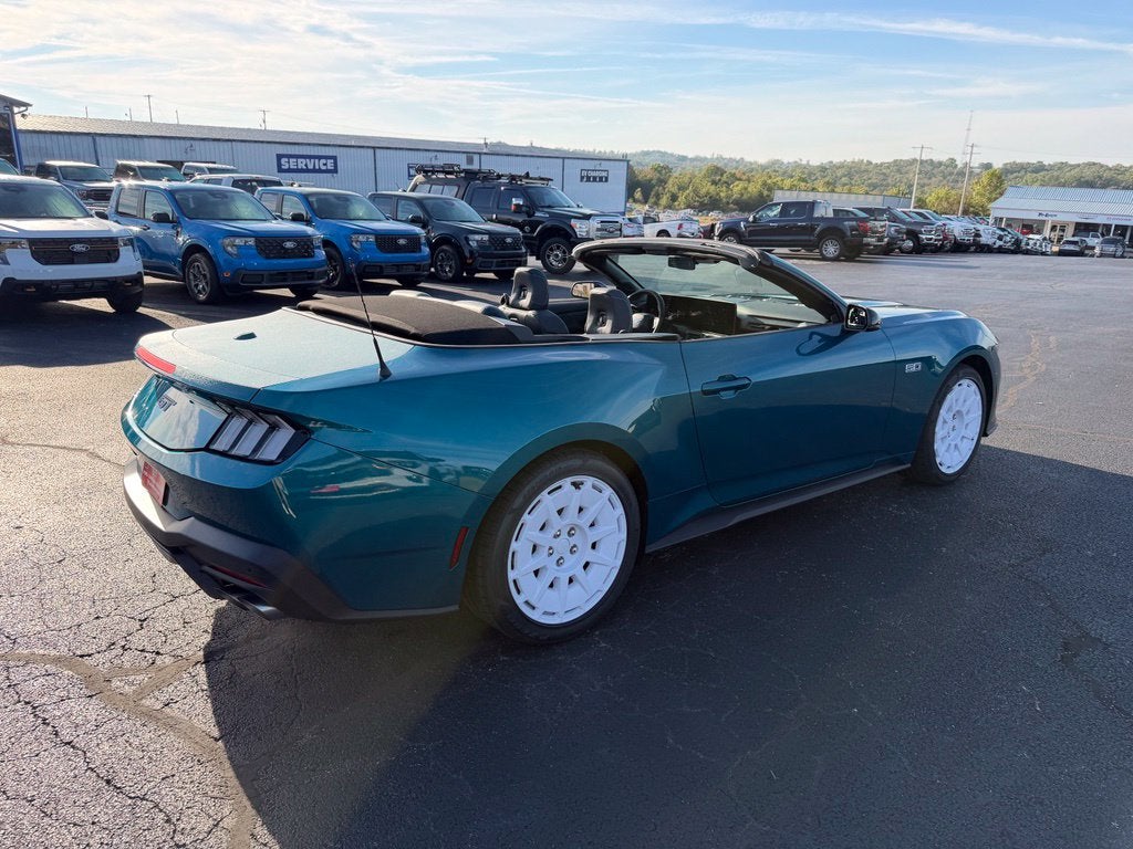 2026 Ford Mustang GT Premium