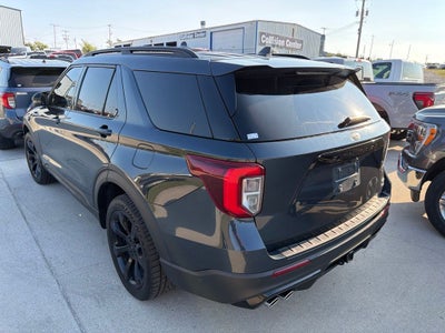 2022 Ford Explorer ST